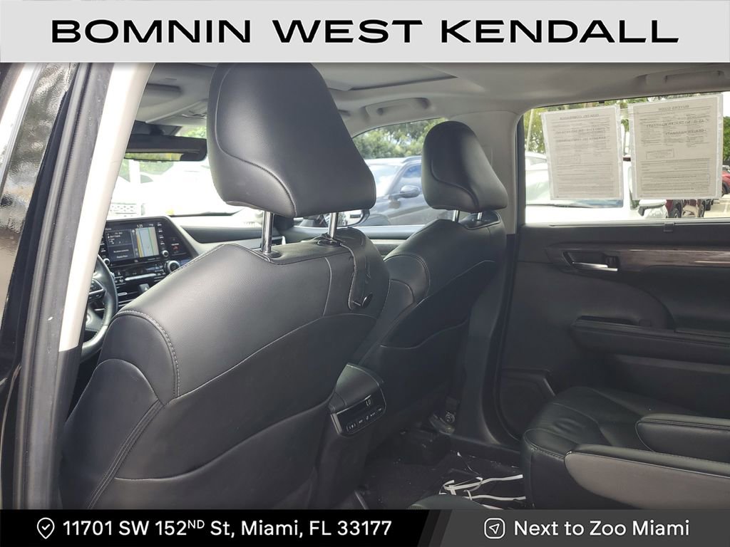 Used 2020 Toyota Highlander Limited image 20