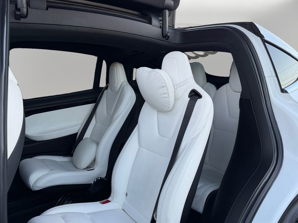 Used 2021 Tesla Model X Long Range image 13