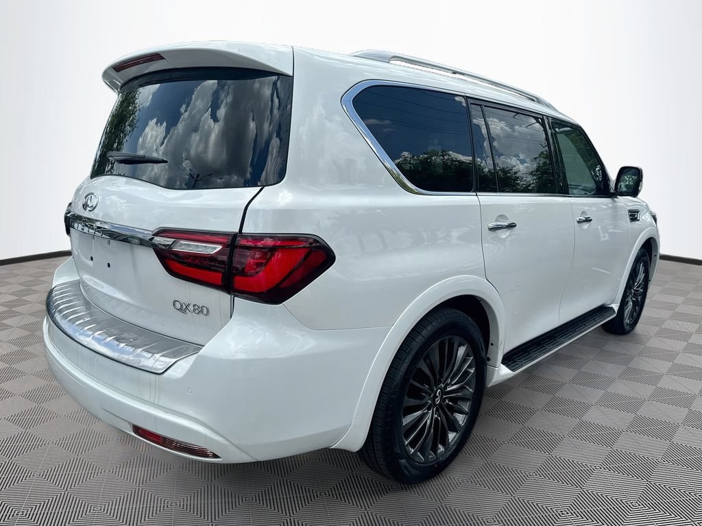 Certified 2024 INFINITI QX80 Premium Select w/ All-Season Package AWD/4WD image 6