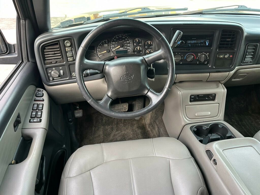 Used 2002 Chevrolet Tahoe Z71 image 55