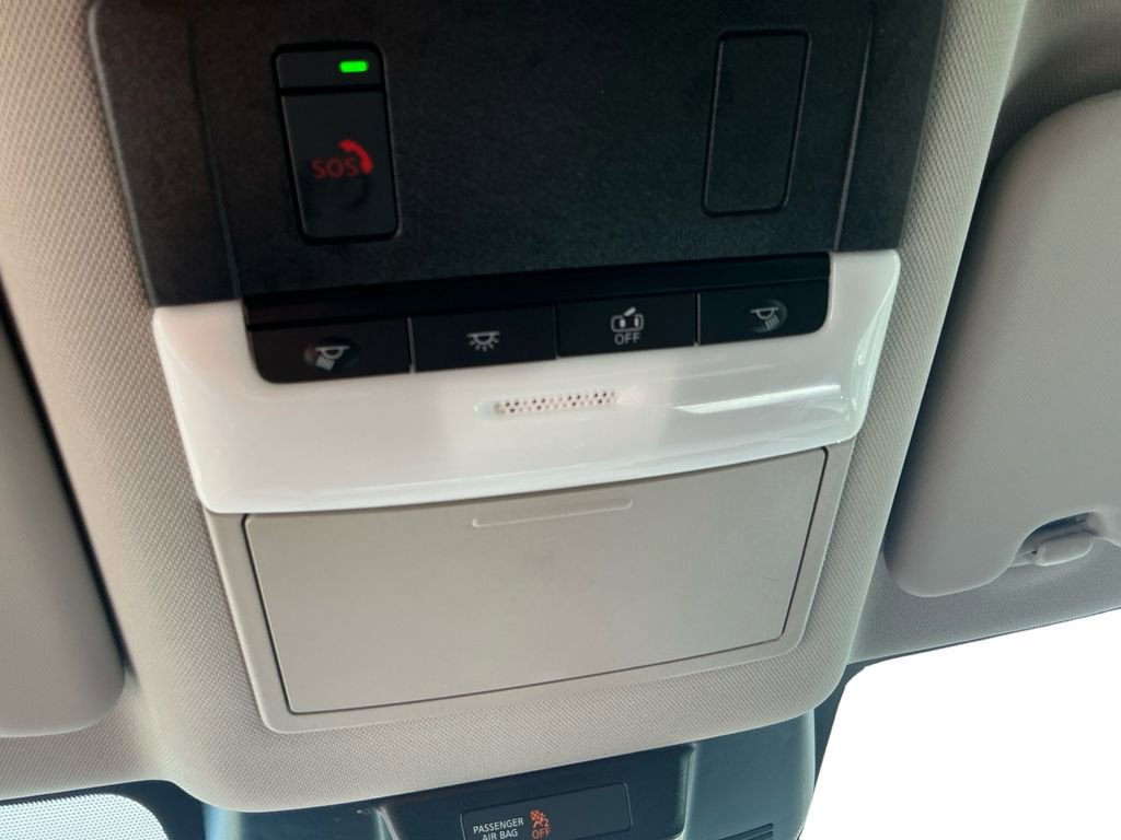 Used 2024 Nissan Rogue SV AWD/4WD image 21