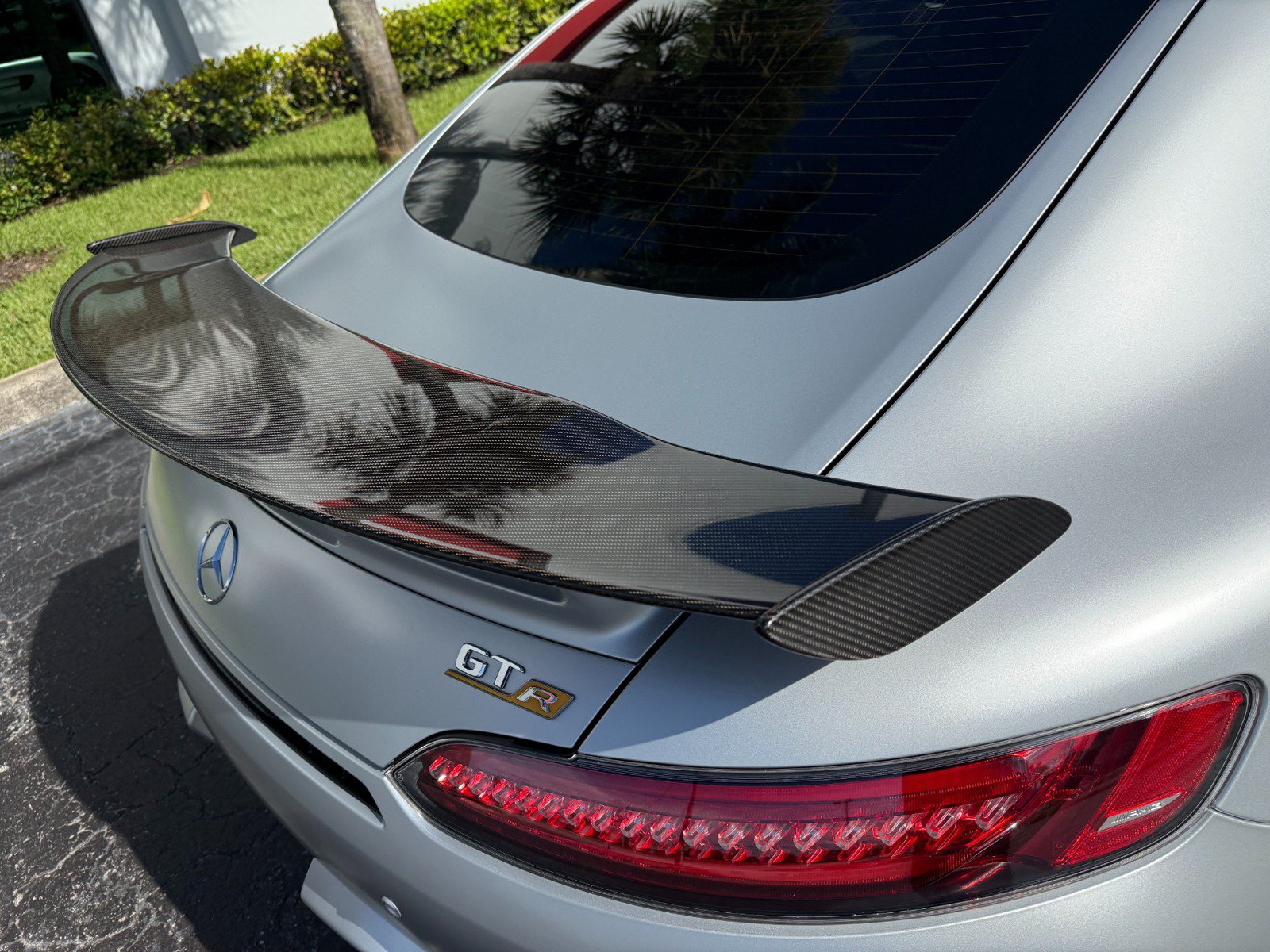 Used 2018 Mercedes-Benz AMG GT R image 5