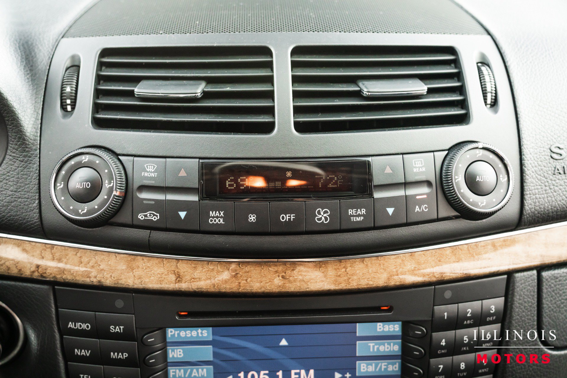 Used 2007 Mercedes-Benz E 550 Sedan image 23