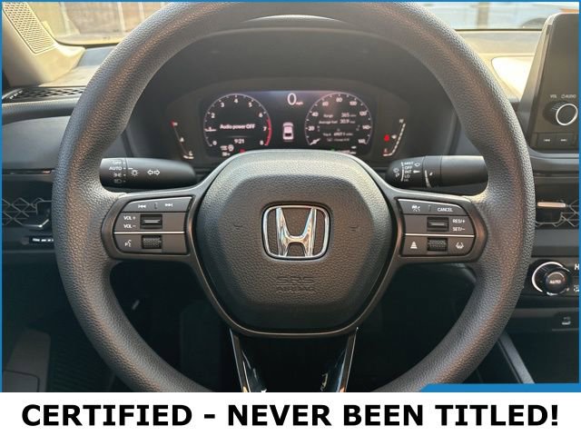 Used 2025 Honda Accord SE image 5