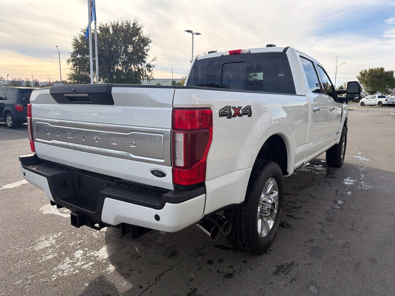 Used 2021 Ford F250 Limited AWD/4WD image 9