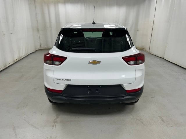 Used 2023 Chevrolet TrailBlazer LS FWD image 6