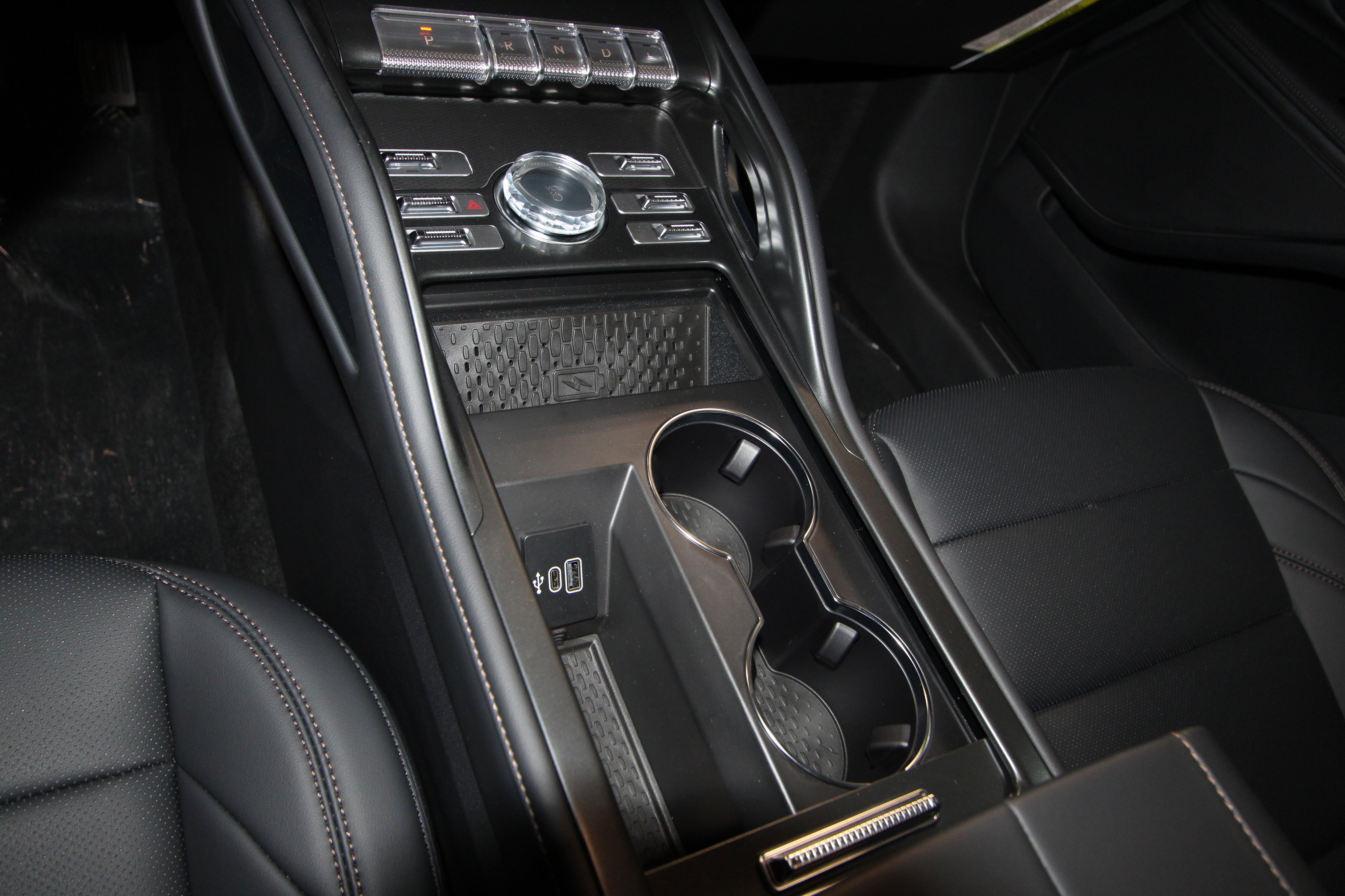 New 2026 Lincoln Nautilus Premier w/ Jet Appearance Package image 19