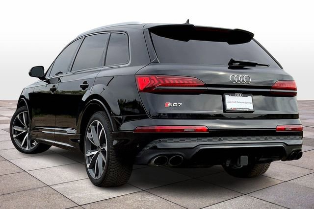 Used 2023 Audi SQ7 Premium Plus w/ Executive Package image 11