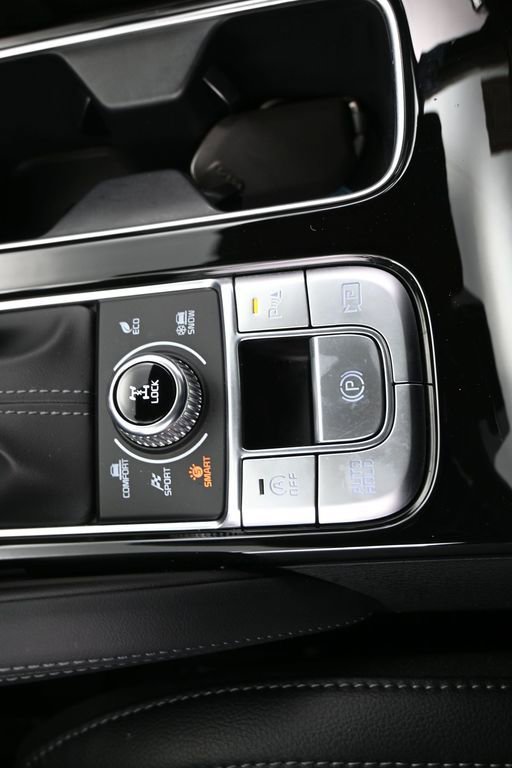 Used 2024 Kia Telluride SX image 30