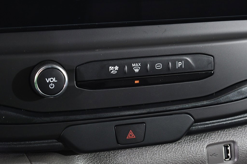 New 2026 Ford Transit 150 148 Medium Roof w/ Load Area Protection Package image 29