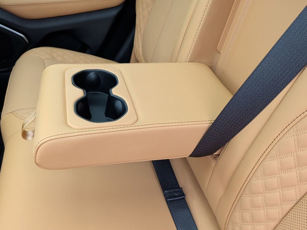 New 2025 Jeep Grand Cherokee Summit image 46