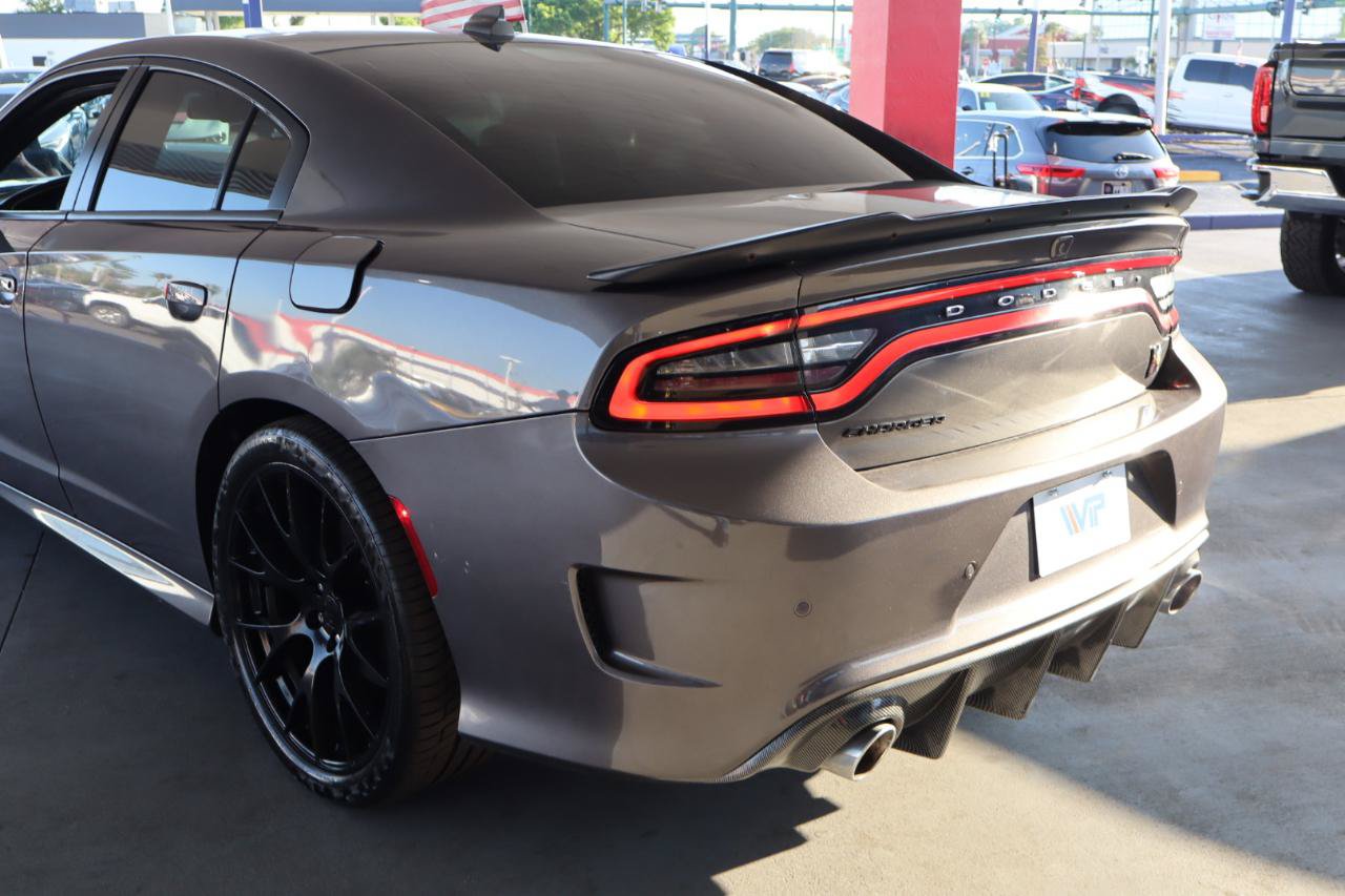 Used 2021 Dodge Charger Scat Pack w/ Plus Group RWD image 9