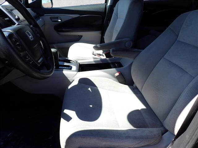 Used 2016 Honda Pilot LX image 9