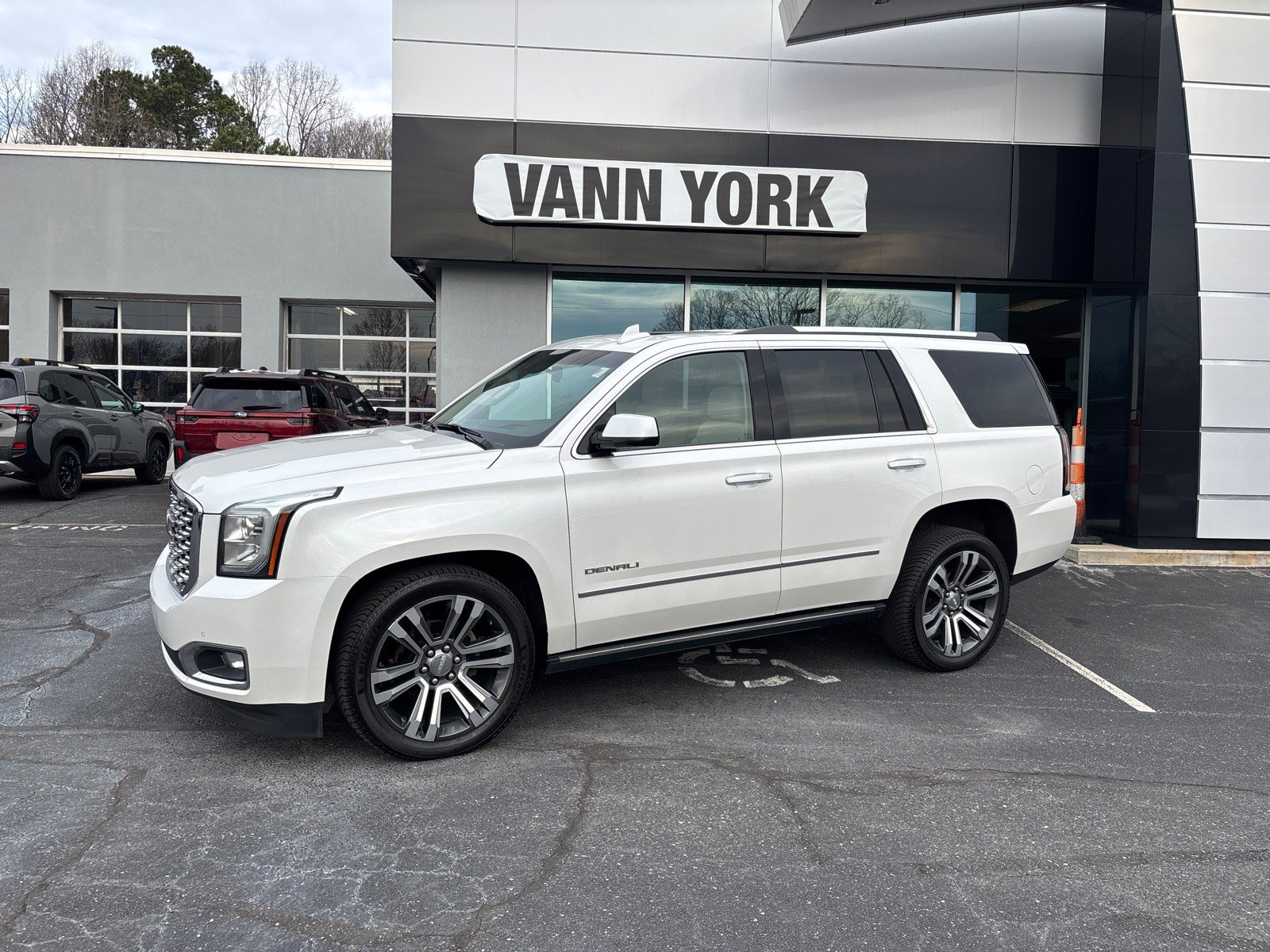 Used 2018 GMC Yukon Denali w/ Denali Ultimate Package image 59