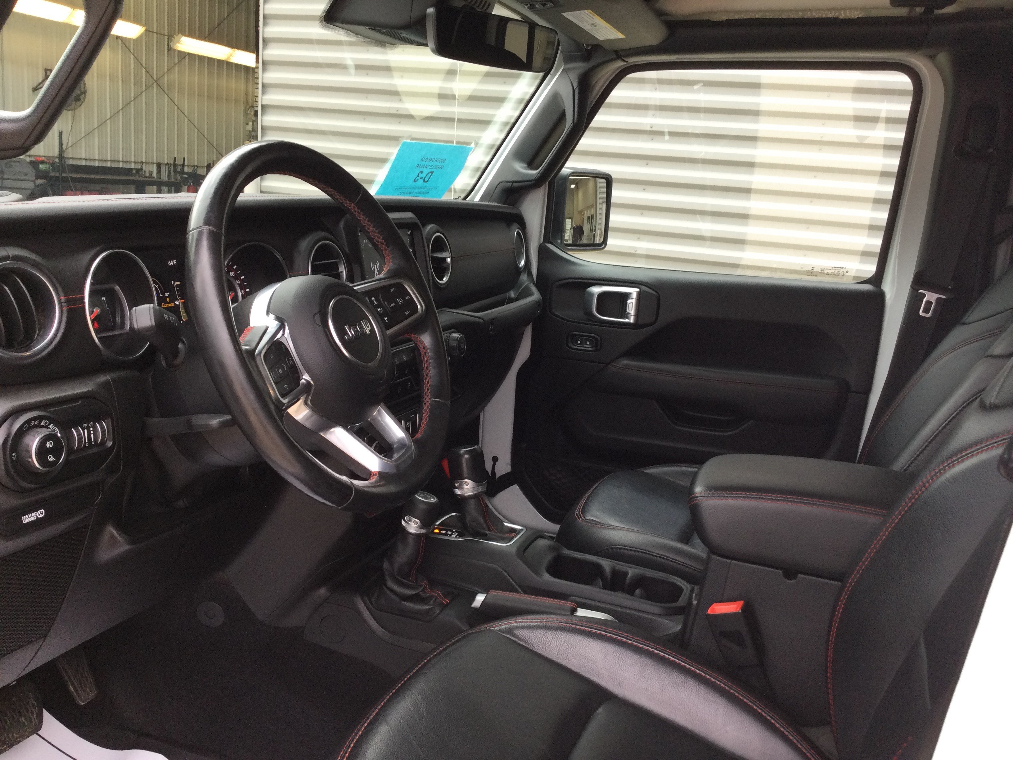 Used 2020 Jeep Gladiator Rubicon AWD/4WD image 8