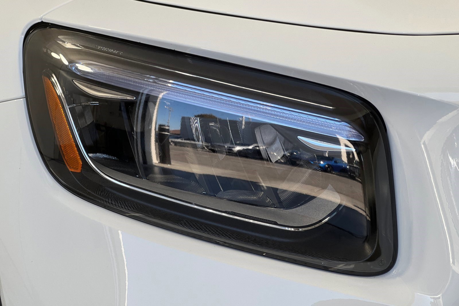 New 2026 Mercedes-Benz GLB 35 AMG 4MATIC image 14