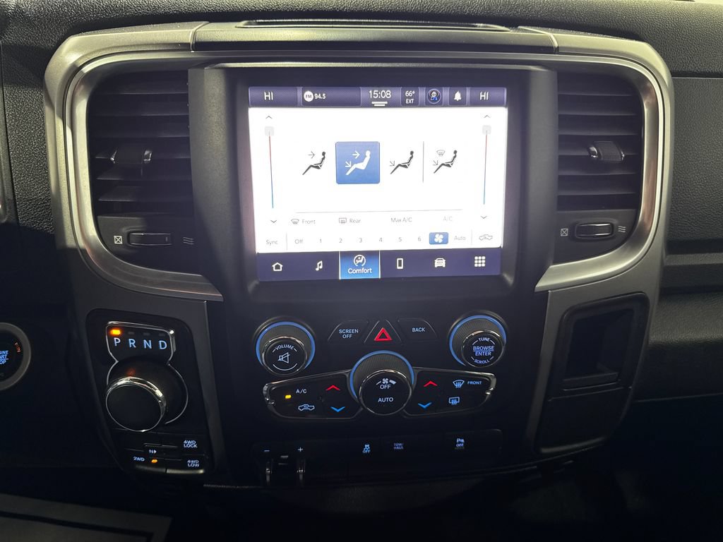 Used 2022 RAM 1500 Warlock AWD/4WD image 15