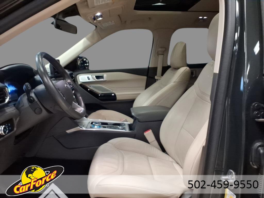 Used 2023 Ford Explorer Platinum w/ Technology Package image 15