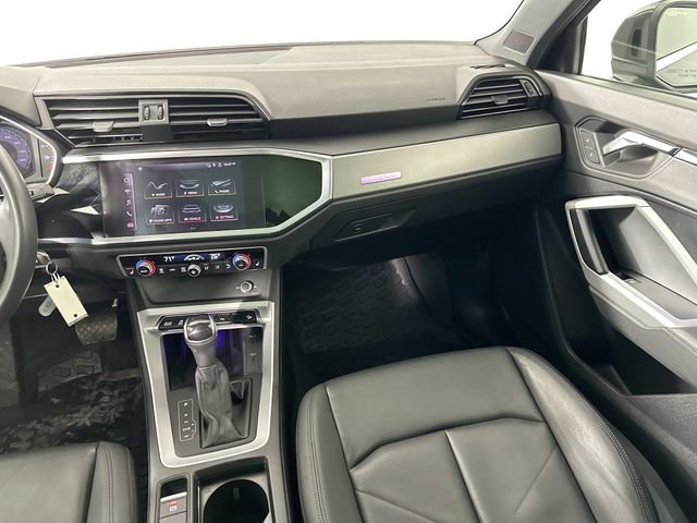 Used 2022 Audi Q3 2.0T Premium Plus image 26