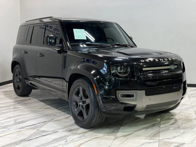 Used 2022 Land Rover Defender 110 X-Dynamic SE AWD/4WD image 4