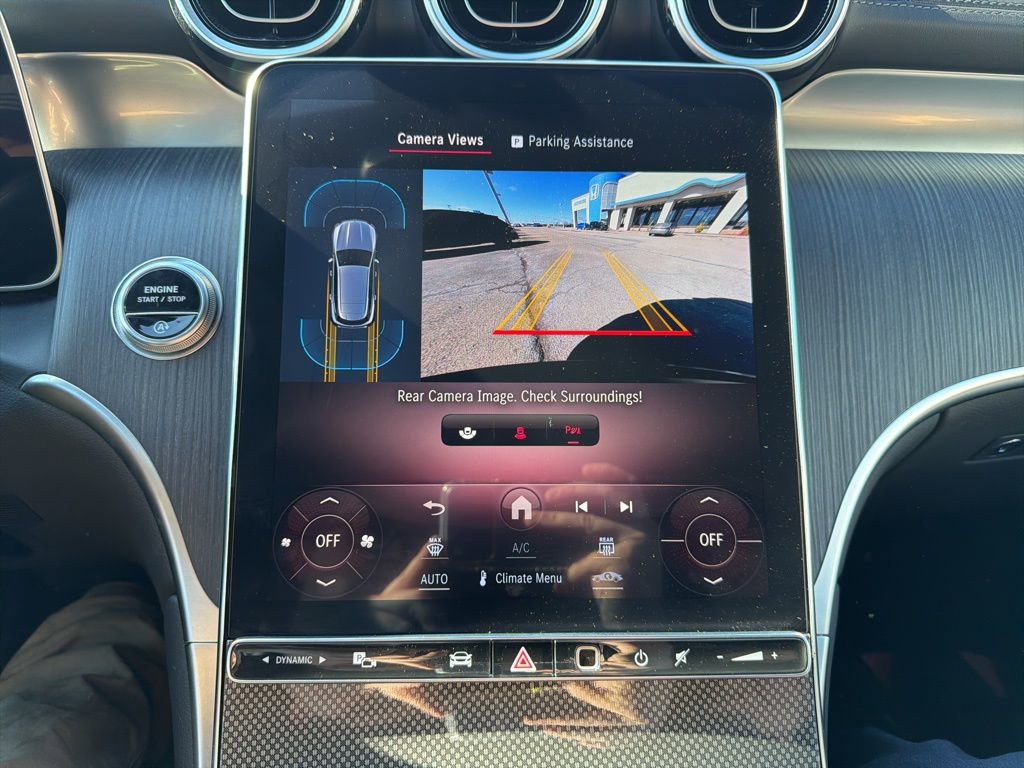 Used 2024 Mercedes-Benz GLC 300 4MATIC image 25