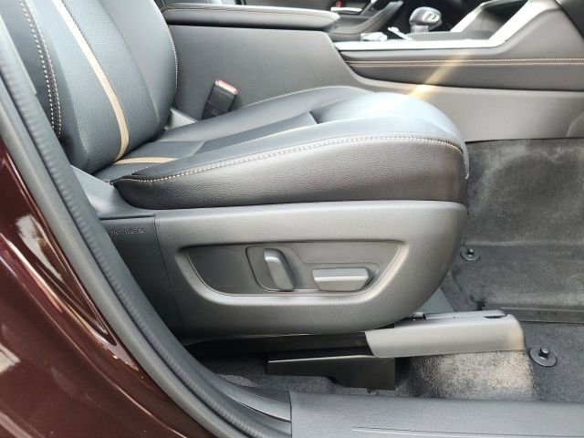 New 2026 MAZDA CX-90 Plug-In Hybrid w/ Premium Plus AWD/4WD image 29