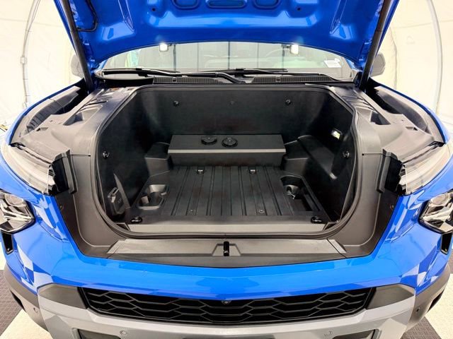 Used 2025 Chevrolet Silverado EV LT image 10