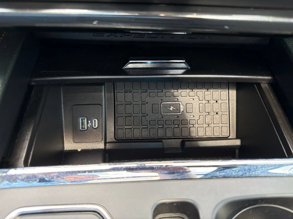 Used 2023 Ford Expedition Timberline AWD/4WD image 31