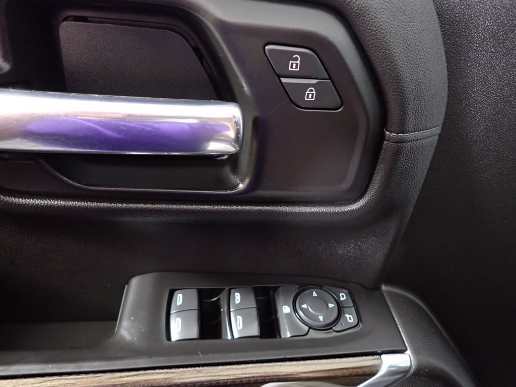 Used 2020 Chevrolet Silverado 1500 RST AWD/4WD image 18
