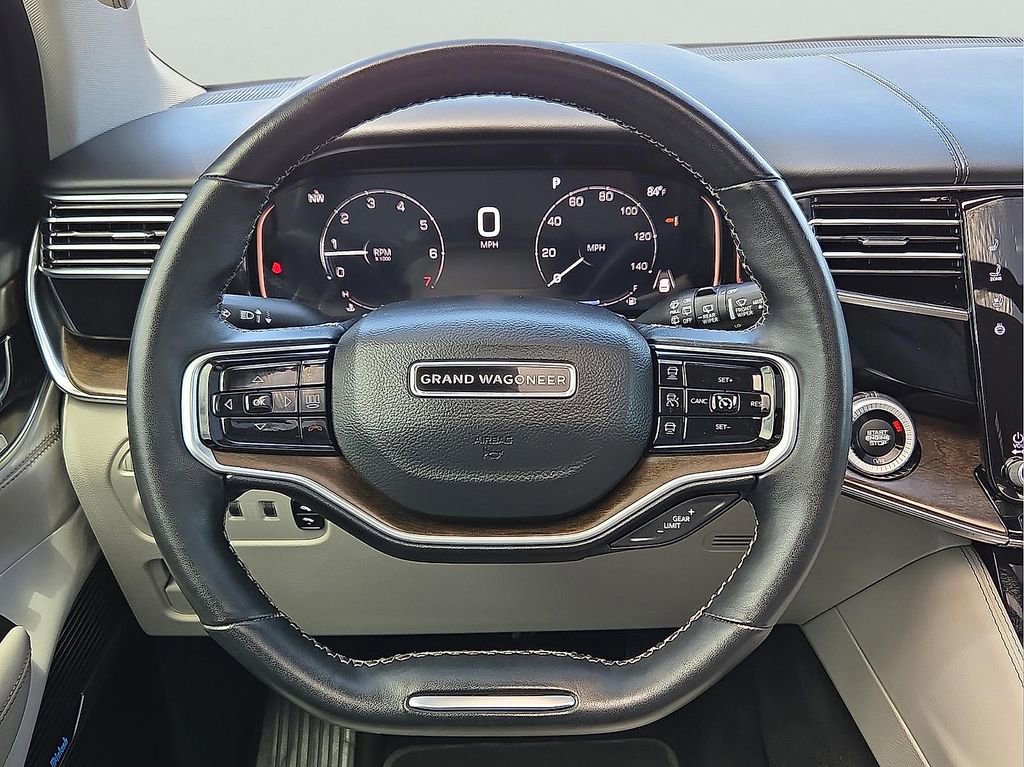 Used 2023 Jeep Grand Wagoneer 4WD image 13