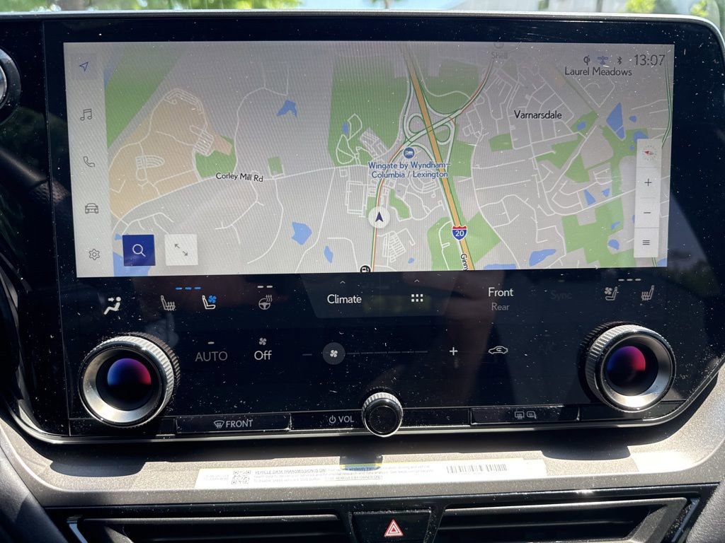 Used 2025 Lexus TX 500h AWD w/ Technology Package image 28