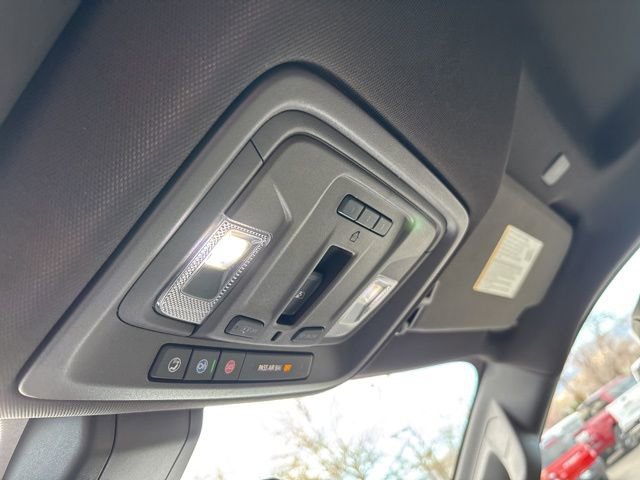 Used 2020 GMC Sierra 1500 SLT w/ SLT Premium Plus Package image 28