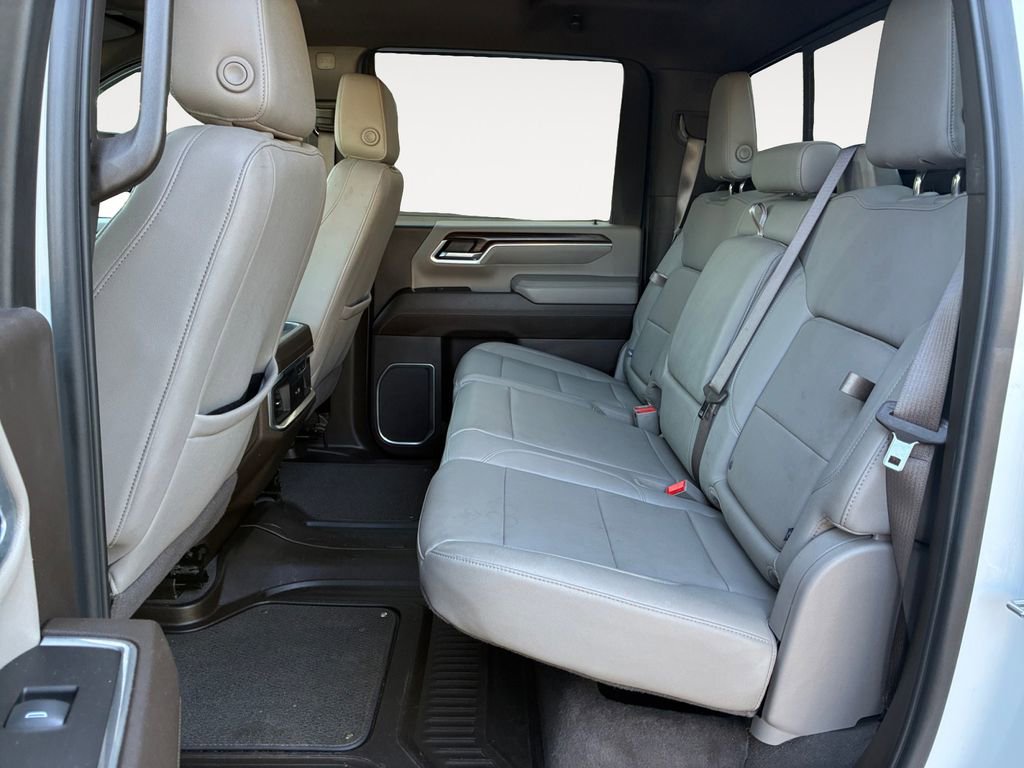 Used 2025 GMC Sierra 2500 SLT w/ SLT Premium Package AWD/4WD image 13