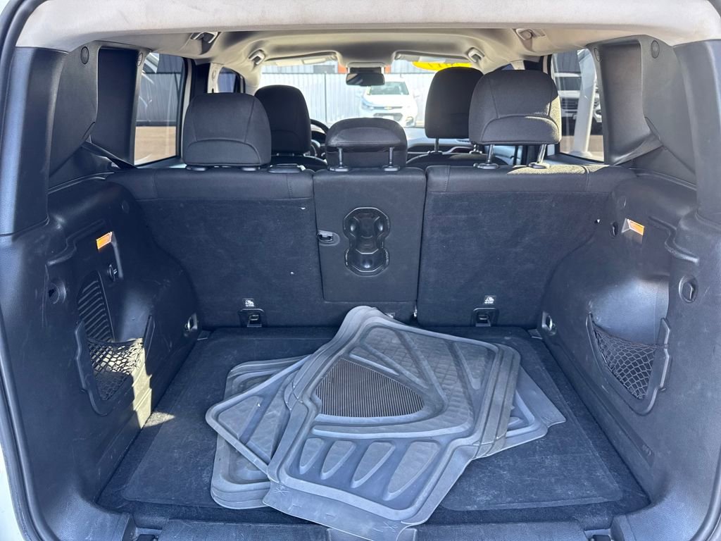 Used 2017 Jeep Renegade Trailhawk w/ Popular Equipment Group image 23