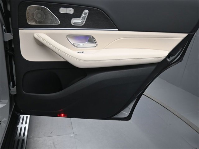 New 2026 Mercedes-Benz GLS 450 4MATIC image 31