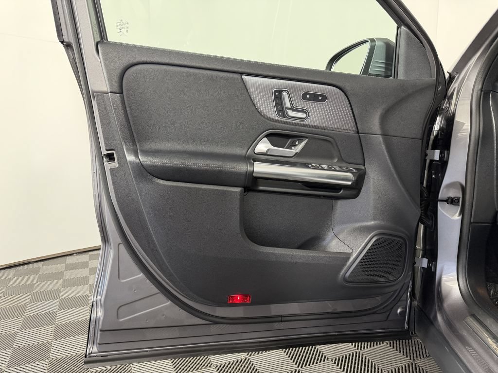 Used 2022 Mercedes-Benz GLA 250 4MATIC image 47