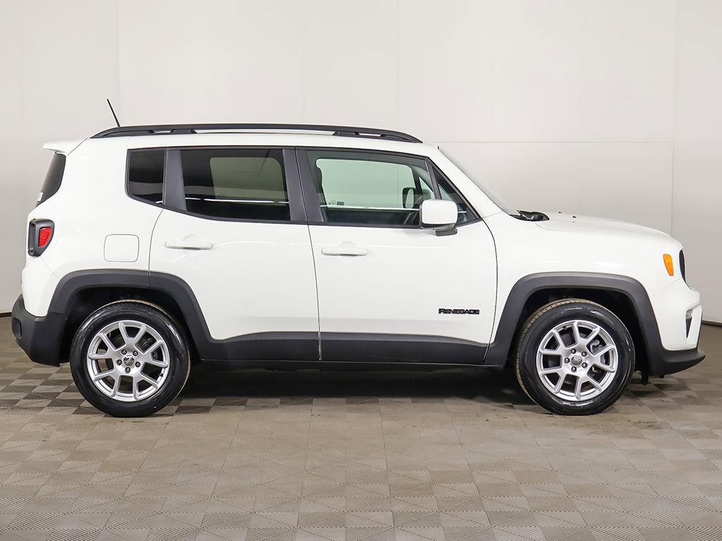 Used 2019 Jeep Renegade Latitude FWD image 15