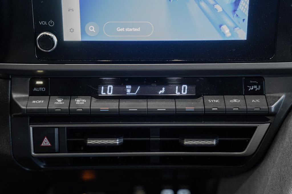 Used 2025 Toyota Camry LE FWD image 19