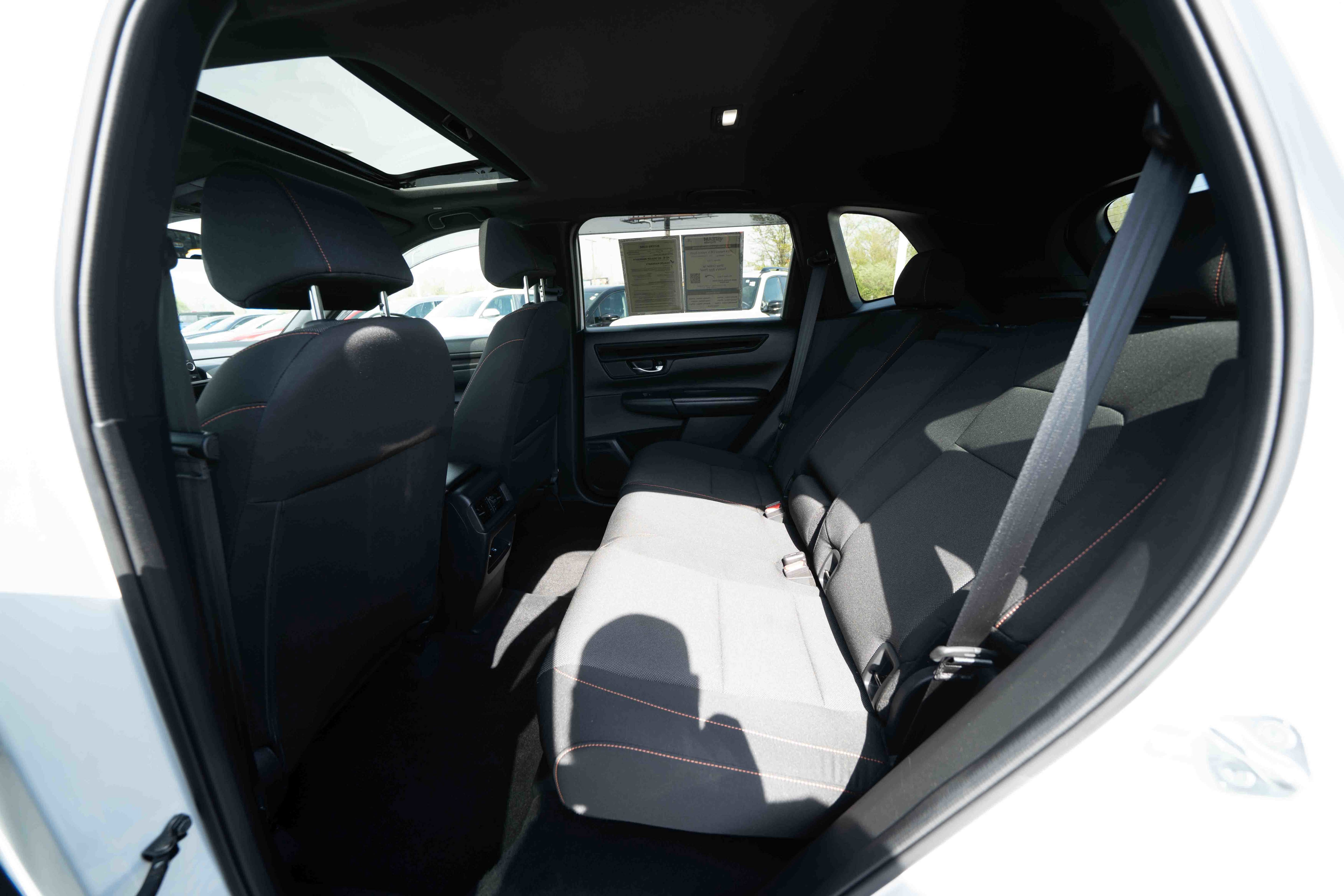 Used 2024 Honda CR-V Sport image 23