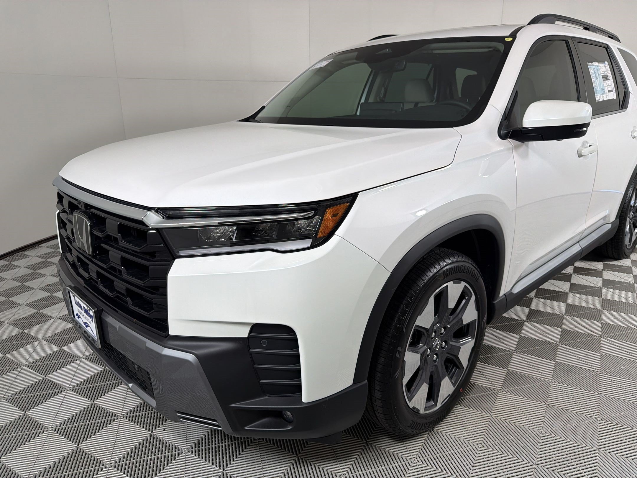 New 2026 Honda Pilot Touring image 29
