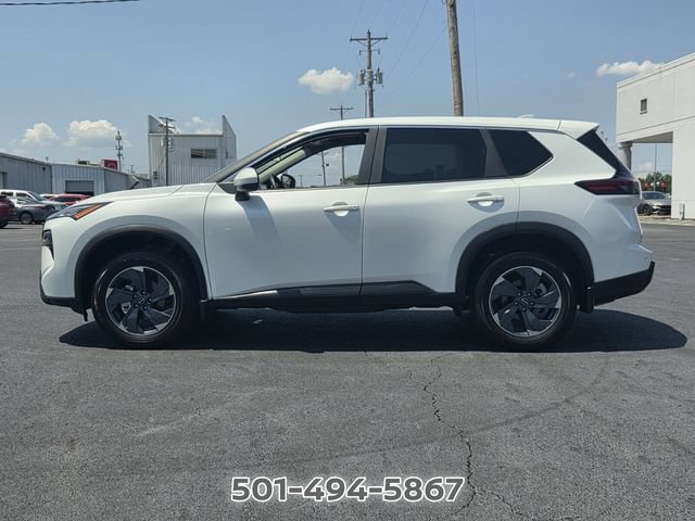 Used 2026 Nissan Rogue SV FWD image 2