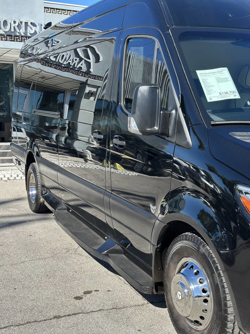 Used 2023 Mercedes-Benz Sprinter 3500 image 10