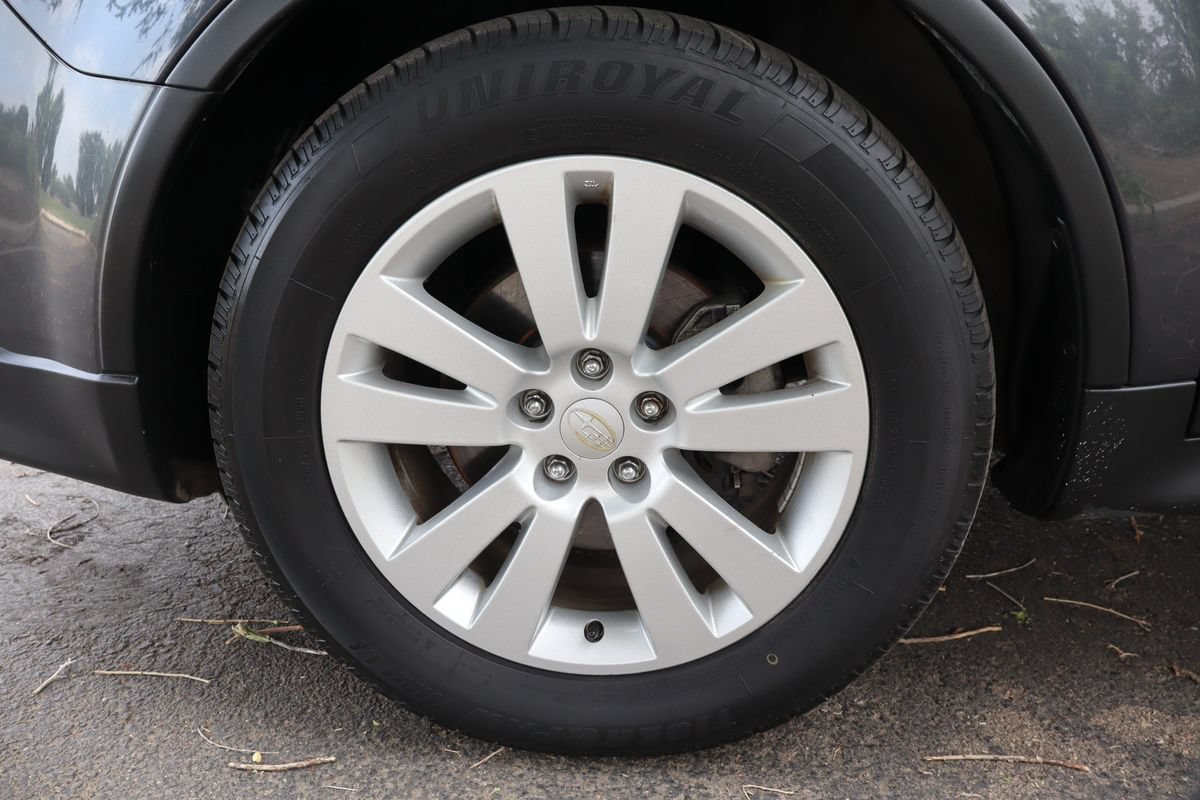 Used 2009 Subaru Tribeca Limited AWD/4WD image 43