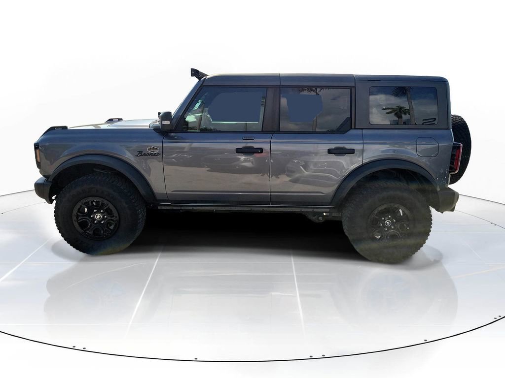 Used 2023 Ford Bronco Wildtrak image 5