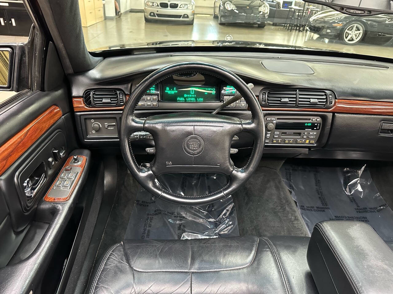 Used 1998 Cadillac De Ville Base 4dr Sedan FWD image 19