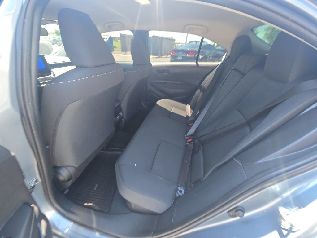 Used 2024 Toyota Corolla LE w/ LE Convenience Package FWD image 25