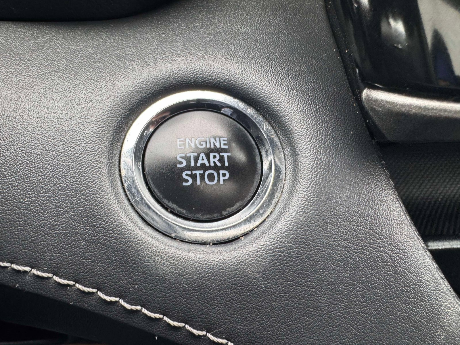 Used 2022 Toyota Highlander XLE image 30