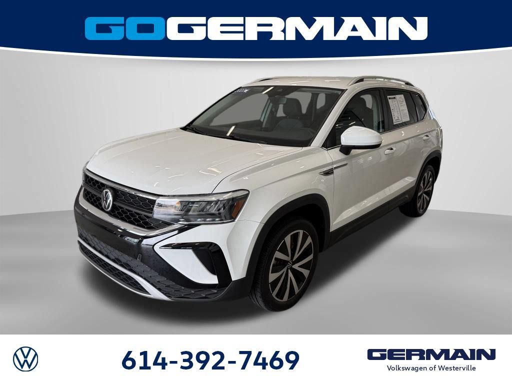 Certified 2022 Volkswagen Taos SE w/ IQ.Drive SE Package