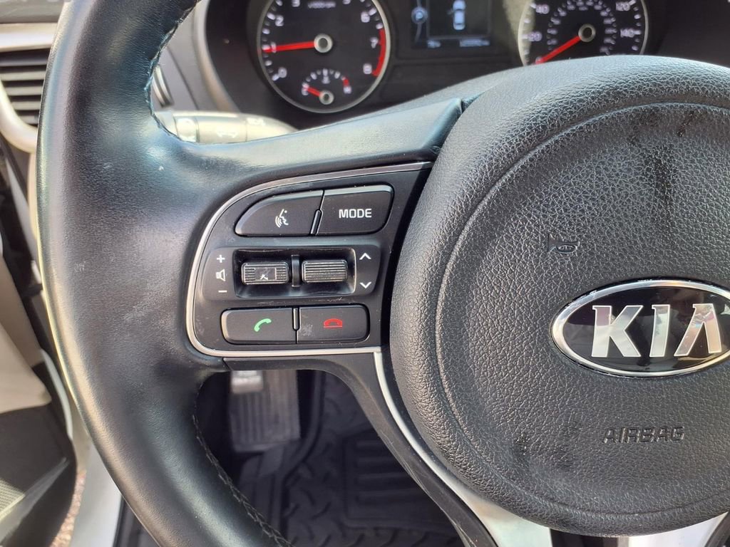 Used 2017 Kia Optima LX image 14