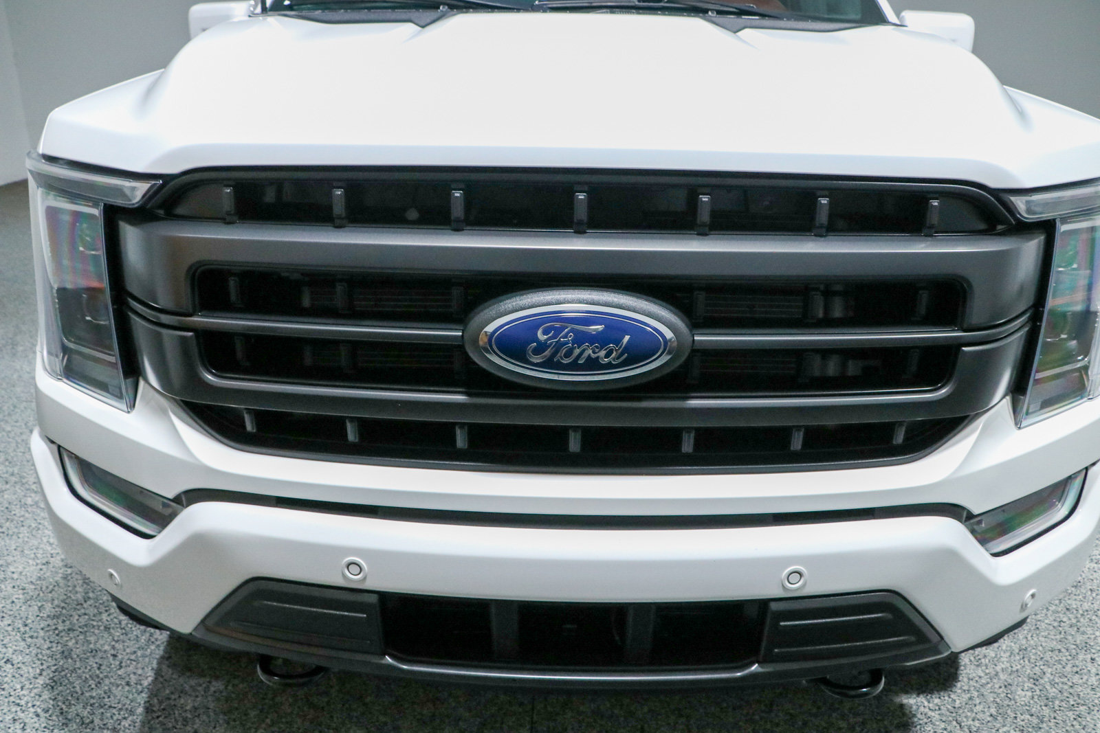 Used 2023 Ford F150 Lariat w/ Equipment Group 502A High AWD/4WD image 5